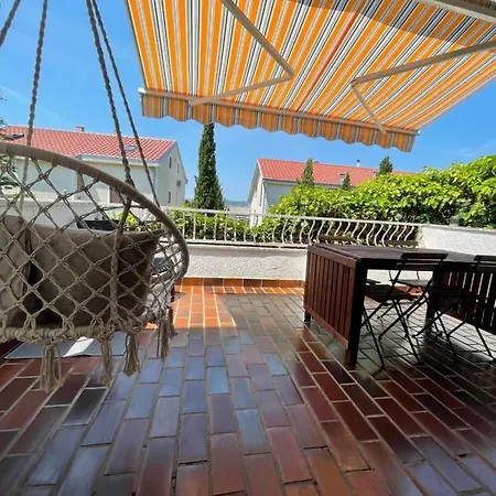 Summer Home Natali Punat Exterior photo