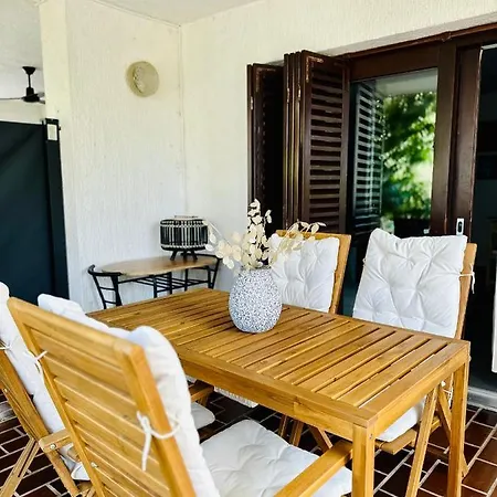 Summer Home Natali Punat Exterior photo